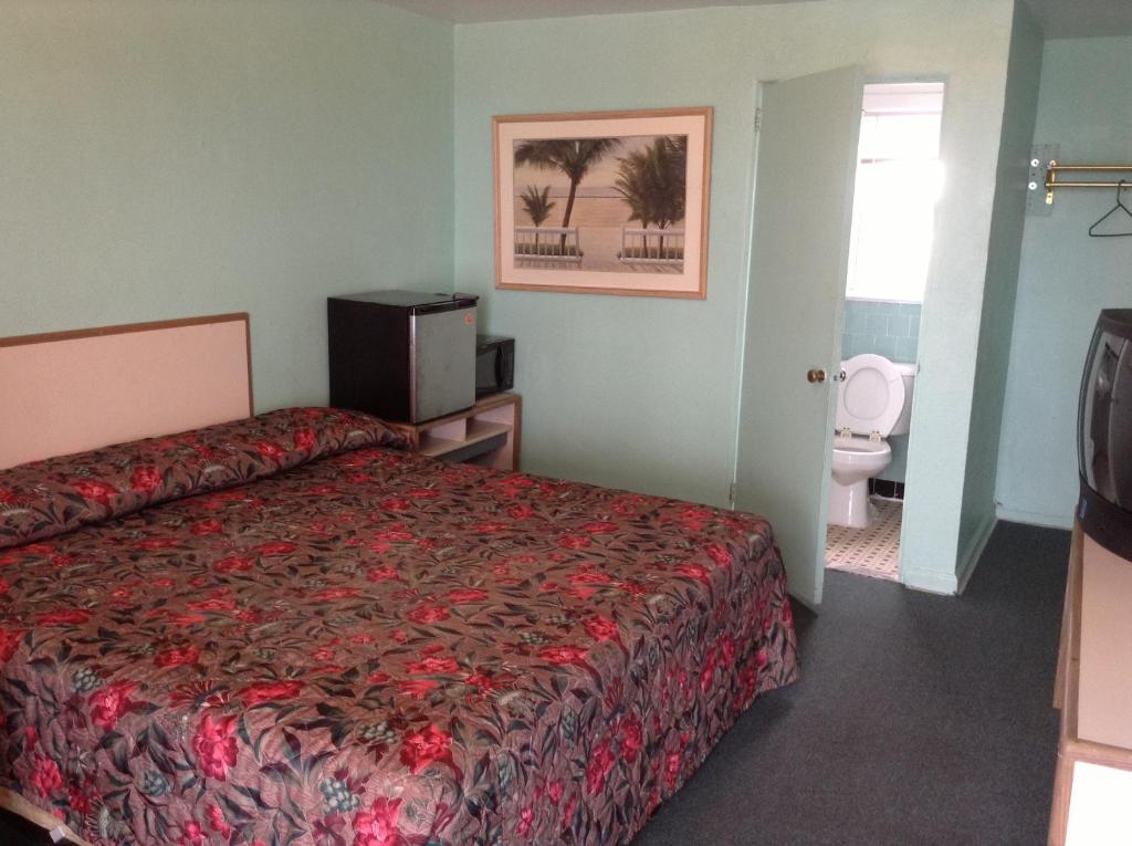 New Sea Breeze Motel Pleasantville Room photo